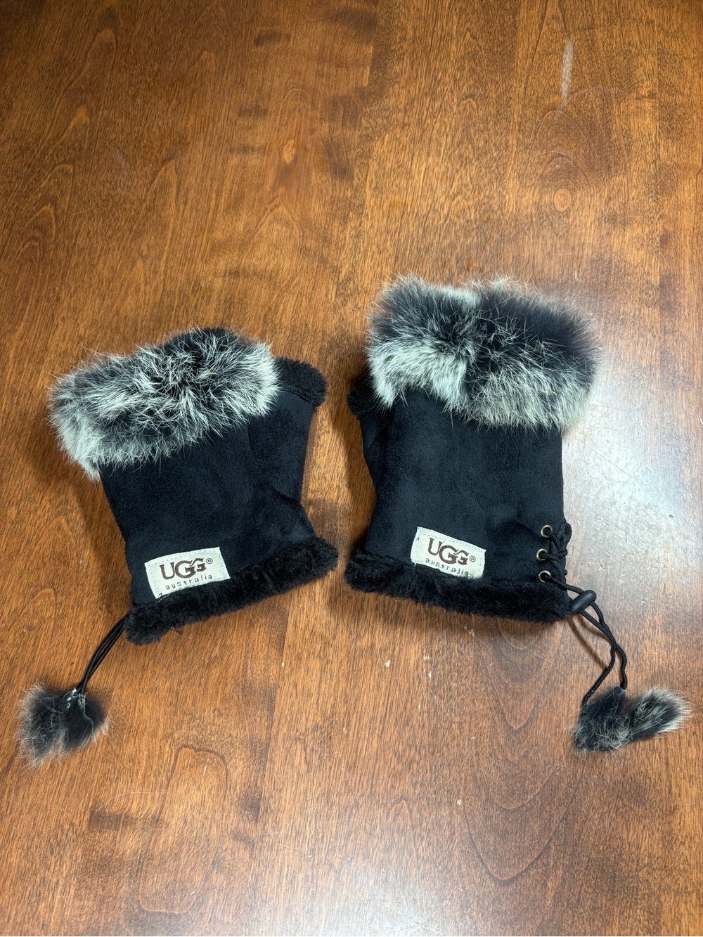 UGG Kids Black Faux Fur Cuff Convertible Mittens
